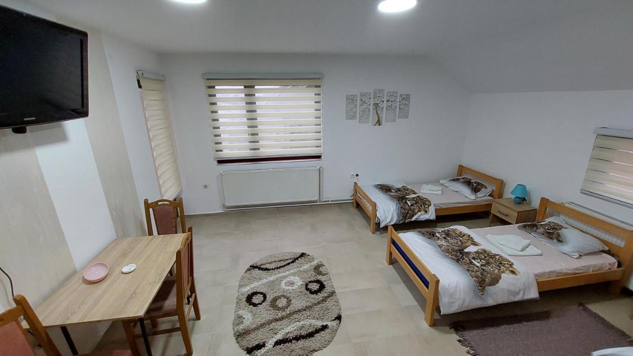 Rooms Stefan ซูโบติกา ภายนอก รูปภาพ